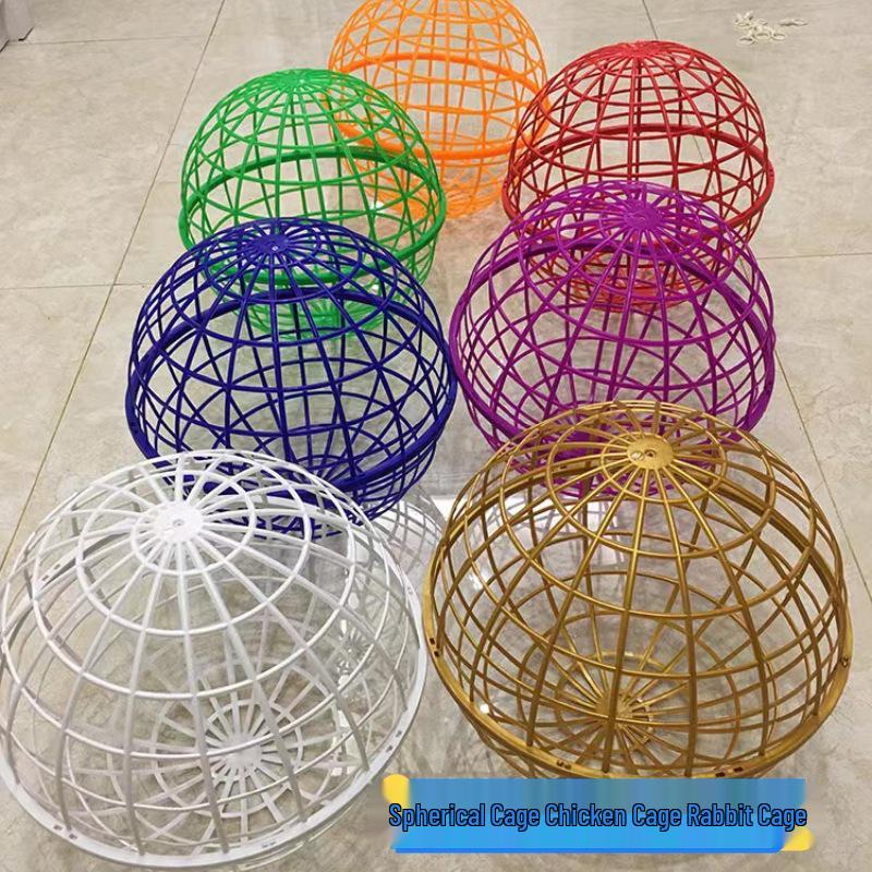 Portable Round Chicken Coop: Outdoor Rolling Foraging Cage for Free-Range Chickens