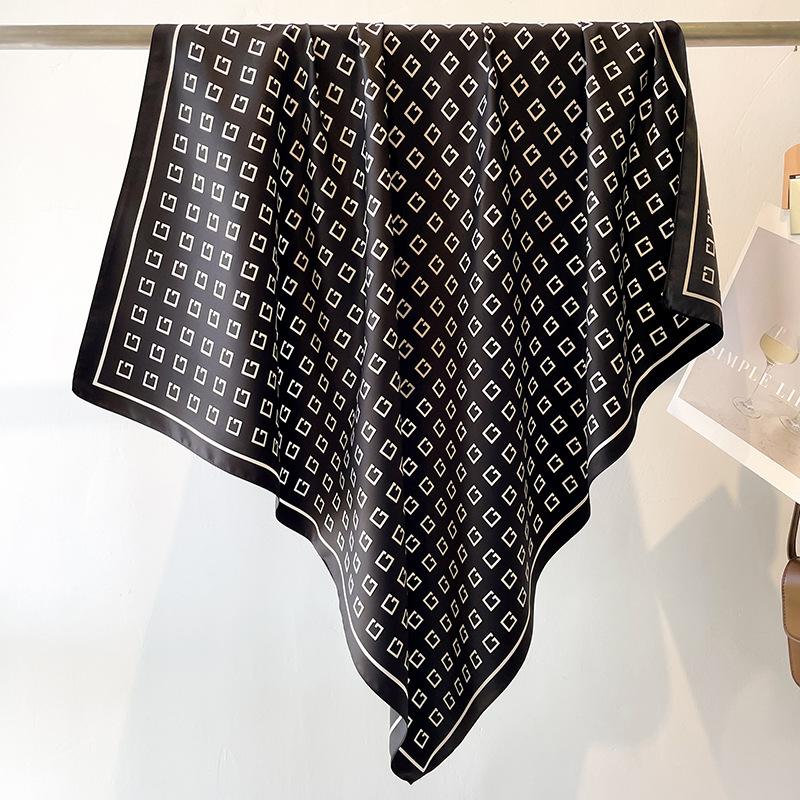 Fashion square temperament scarf women's simple border silk scarf large version square scarf 91cm sun protection shawl travel decoration new