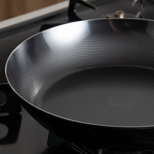 Endo Shoji Super Embossed Iron Frying Pan, 32cm (AHLJ732)