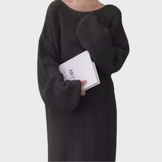 Elegant Knitted Mid-Length Dress for Women - Autumn/Winter Style, Knee-Length, Loose Sweater Design.
