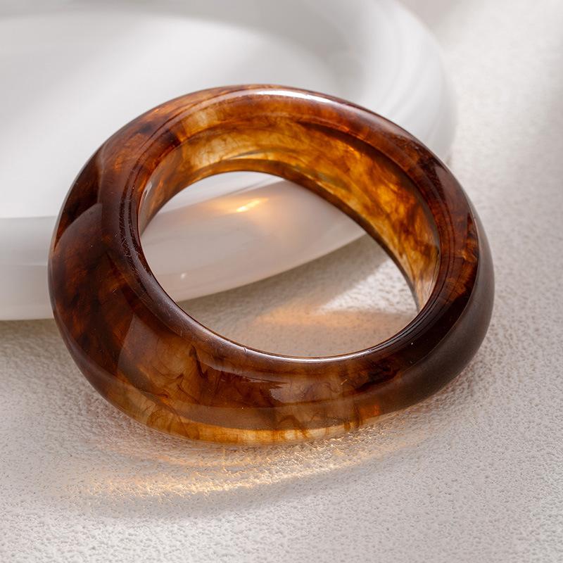 Smudge Irregular Resin Bracelet Women'S Retro Simple High-End Bracelet Wind Versatile Jewelry