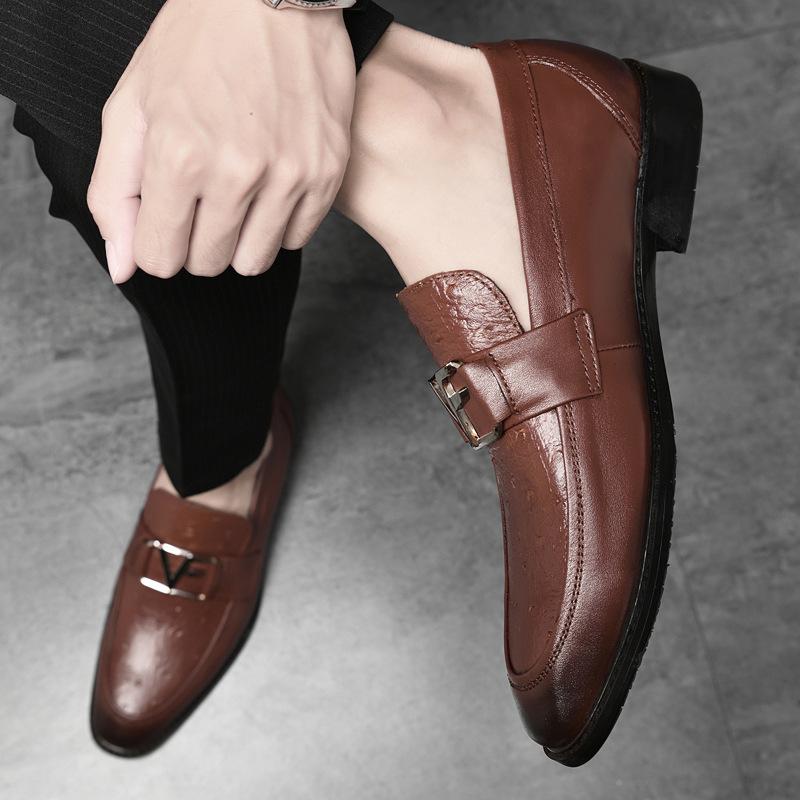 Men's shoes 2025 summer new light luxury high sense adult men pointed head one pedal height increase convenient business leather shoes