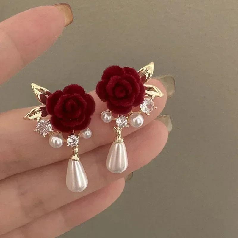 2025 New Wine Red Velvet Rose Pearl Earrings for Women Vintage Red Rose Elegant High-end Studs Earrings Jewelry Accessories
