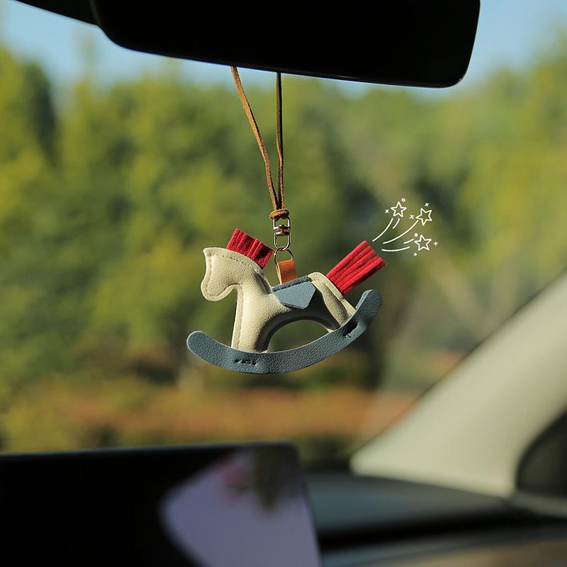 Ciondolo Pony Car, Ciondolo Interni in Pelle Decorazione da Appendere allo Specchietto Retrovisore Oggetto Decorativo di Alta Gamma Graziosi Accessori Interni