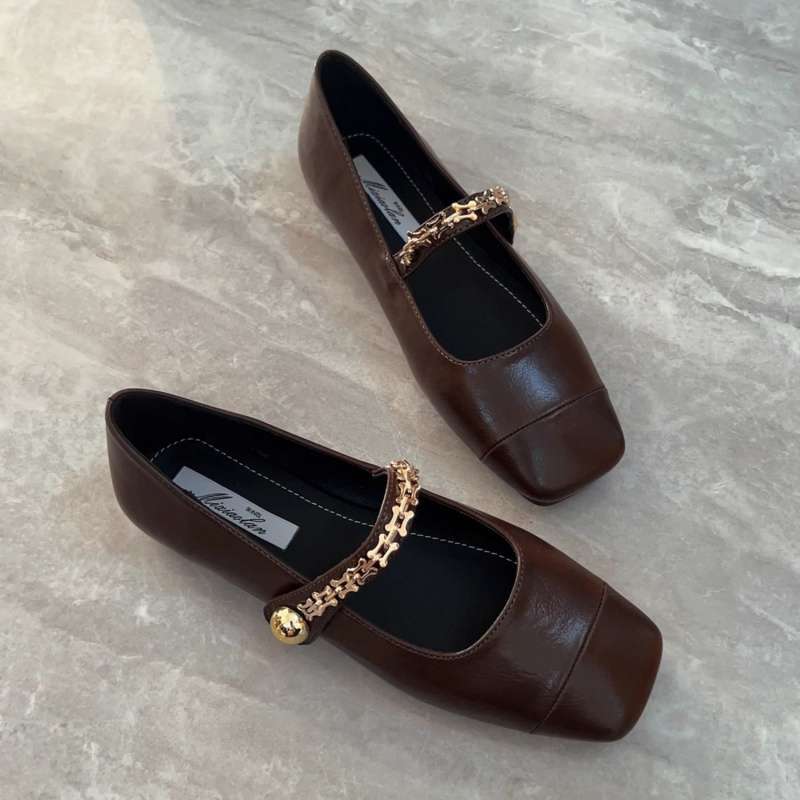 One-word buckle square head single shoes women's 2025 new shoes French Mary Jane women's shoes black Xiaoxiang evening breeze flats