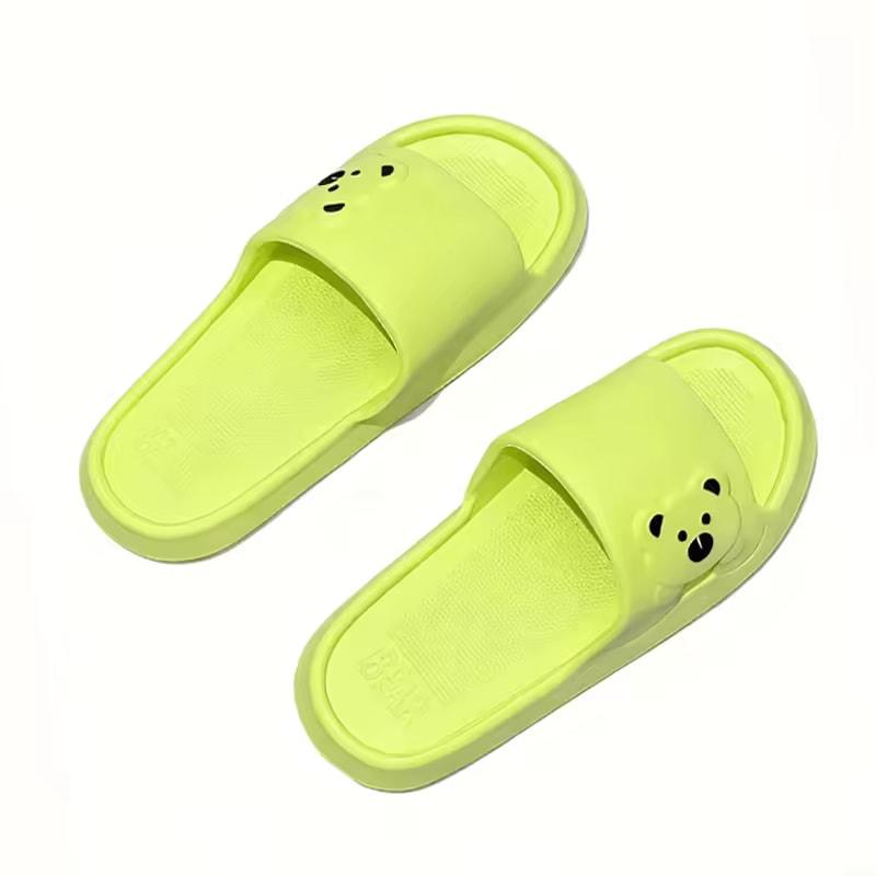 Summer Cartoon Bear Indoor Slippers for Women Lightweight Soft EVA Slides Woman Comfort Home Bathroom Non Slip Slippers