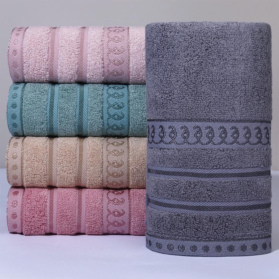 Absorbent, non-shedding bamboo fiber towel: superior to pure cotton towels for bath use.