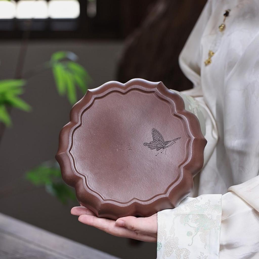 Butterfly Fragrance Zisha Tea Tray: Handmade Relief Carved Dry Brewing Kettle Holder in Retro Style