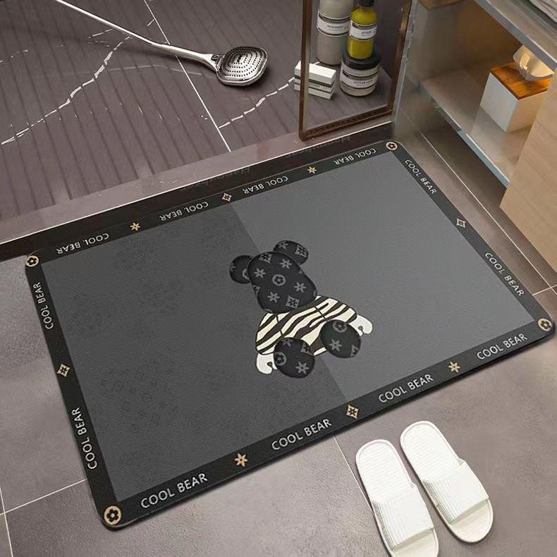 Velvet Violent Bear Quick-Dry Non-Slip Bath Mat - Water-Absorbent Bathroom and Entrance Floor Mat