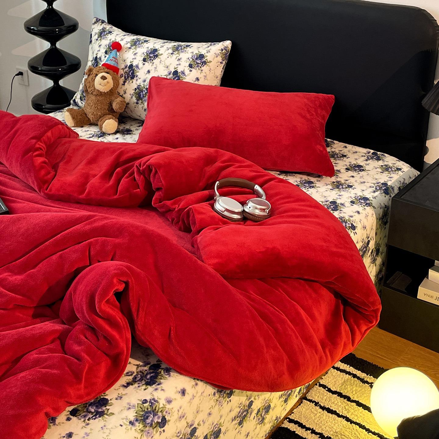 

Зимний утяжеленный утолщенный комплект из четырех предметов из молочного флиса, пододеяльник для студенческого общежития, комплект из трех предметов: простыня и наволочки, постельные принадлежности sheet 1.2 3pc- quilt cover 150x200