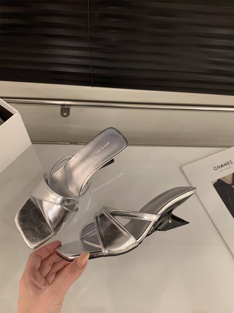 Wedge Heel Heightened Cross with Cool Slippers Fairy Shoes Fashionable Outer Wear 2025 New Summer Niche High-heeled Sandals