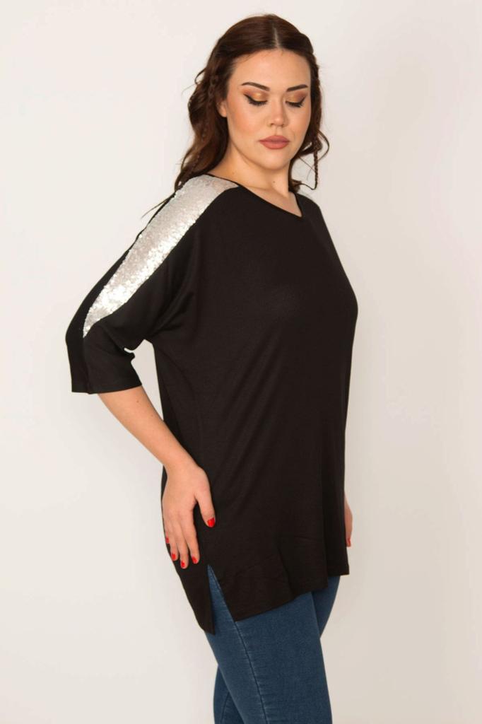 Damska bluzka w dużym rozmiarze Duży rozmiar Srebrna cekinowa szczegółowa bluzka z wiskozy z dekoltem w szpic i rękawami capri