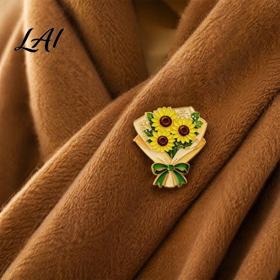 Decorative Metal Lapel Pin Bouquet Brooch for Women Enamel Romantic Flower Jewelry Durable Backpack Hat Decoration Zinc Alloy Floral Coats
