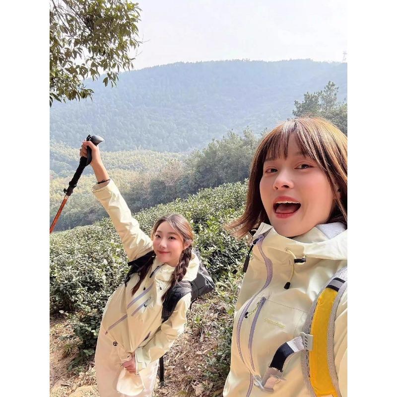 Couple Windbreaker Jacket Women Korean Style Retro Outdoor Hiking Hooded Coat Loose Spring Autumn Fashion