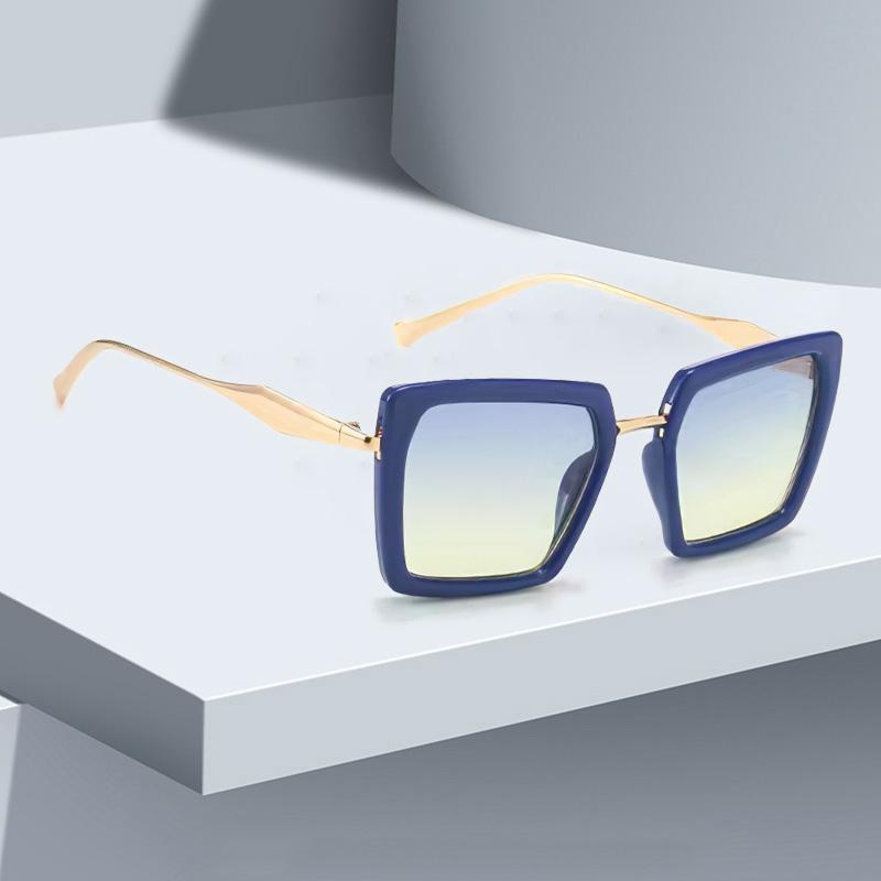 Vintage Sunglasses For Women Green Golden Fashionable Square Glasses High-End Feel Deep Green Lenses For Women Glasses