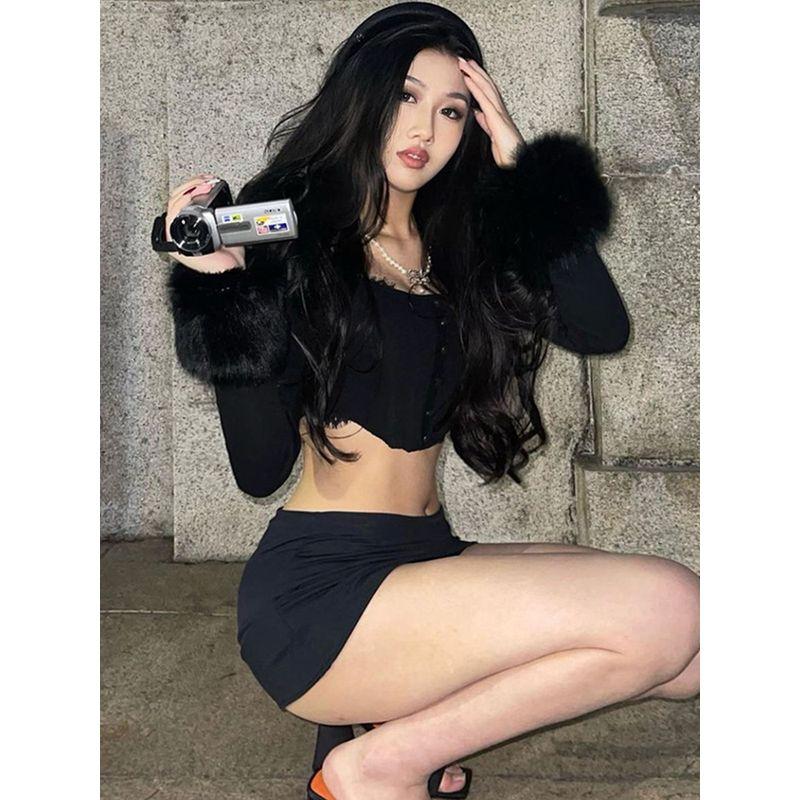 Yi Mengling Same Style European and American Guizio Fur Collar Shawl Outerwear Socialite Sexy Sling Autumn and Winter Gyaru Two-piece Set