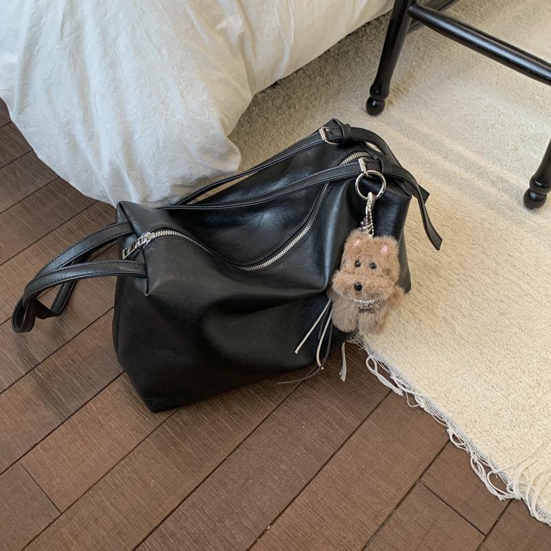 Shoulder Bag Soft Leather Casual Texture Stylish and Simple Messenger Bag Large Capacity Campus Class Commuter Bag Women