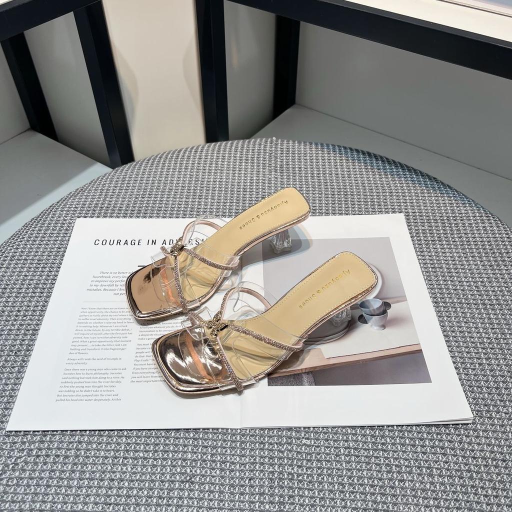 Strass enords drag féstil sandaler dam 2025 sommar nya lågklackade transparenta mode temperament kristallklack högklackade skor