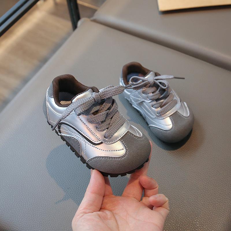 Children's Low-top Board Shoes Spring and Autumn New Boys' Sports Shoes Girls' Round Head Casual Shoes Medium and Small Children 1-6 Years Old Board
