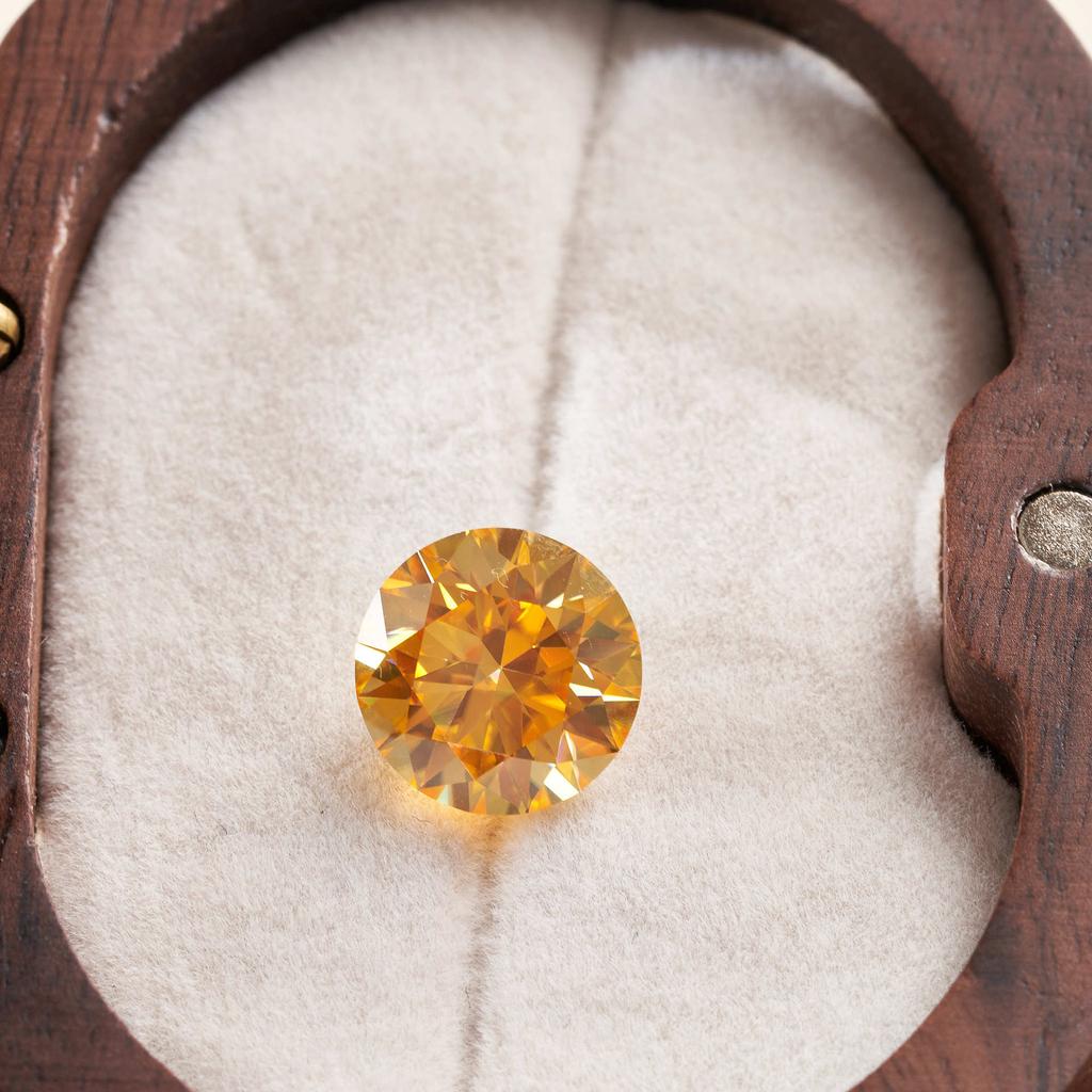 Fancy Color Moissanite Loose Stone D VVS1 Round Cut Gemstone