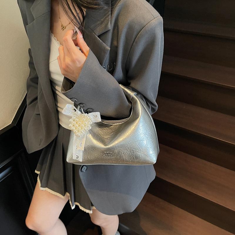 Premium silver pleated handbag small bag women's summer new fashion versatile chain messenger bag