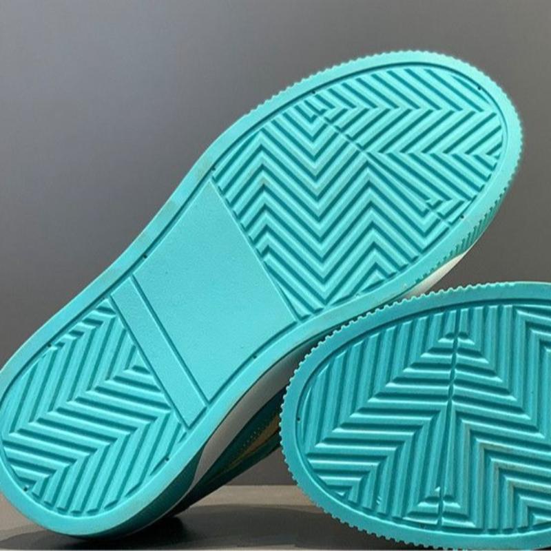 Summer Men's Designer Brand Mesh Breathable Men Casual Flats Shoes Comfortable Lace-up Jogging Sneakers Tenis Masculino