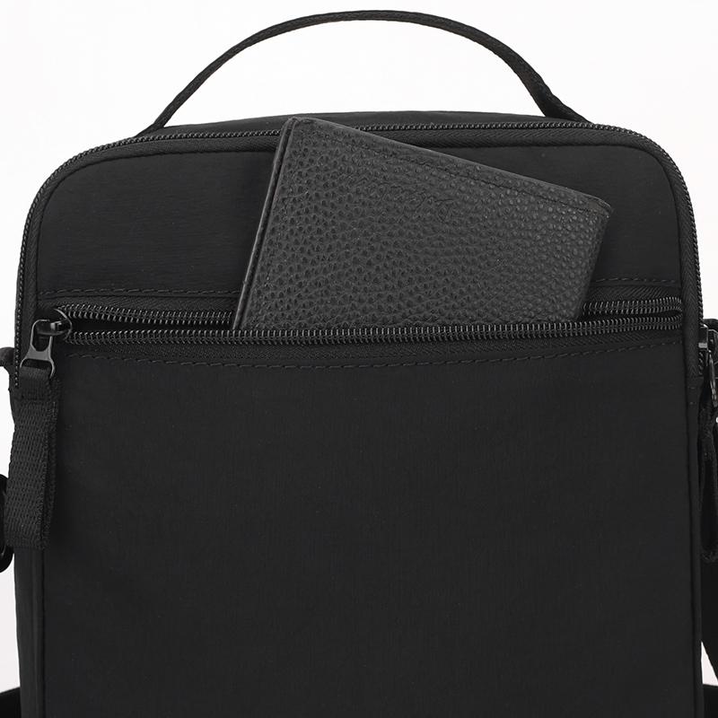 Men's Casual Lightweight Multi-layer Color Simple Outder Bag Women's Versatile Commuting Crossbody Bag