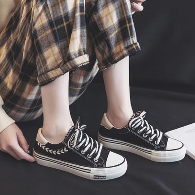 Platform Canvas Shoes Casual Flat Shoes Fashionable and Comfortable Women Zapatillas Sportswear New Vulcanized Sports Shoes