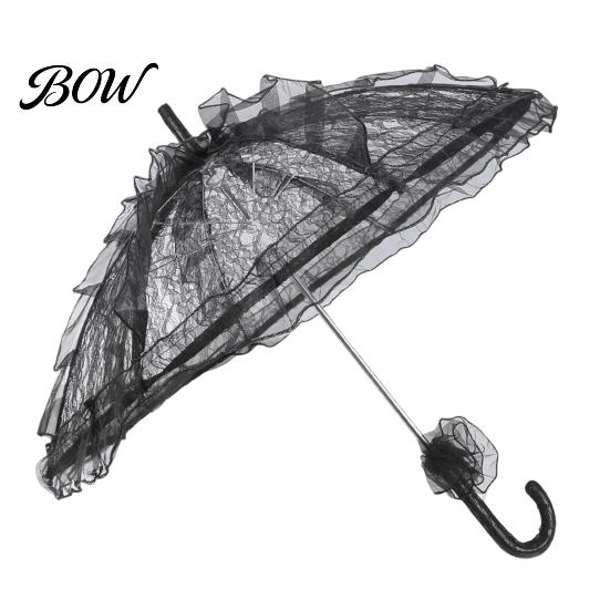 Royal Style Lace Umbrella Vintage Gothic Umbrella, Black Bridal Parasol for Halloween Elegant Hollow Embroidery Witch Cosplay, Wedding Decoration,