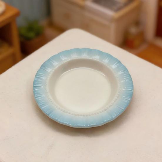 Multifunctional Resin Ornaments Miniature Tray Refrigerator Magnet Pinch Base Durable Macaron Gradient Color Dollhouse Accessories Realistic Tableware