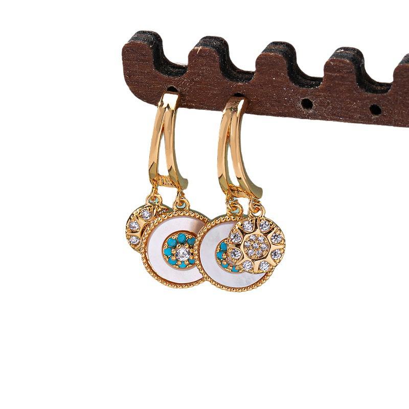 Naszyjnik z okrągłym wisiorkiem z pereł słodkowodnych i cyrkonii 2025 z bransoletką koralikową