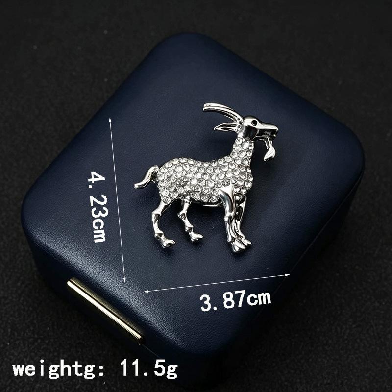 Year of the Sheep Zodiac Brooch: Alloy Sheep Corsage Pin for Women