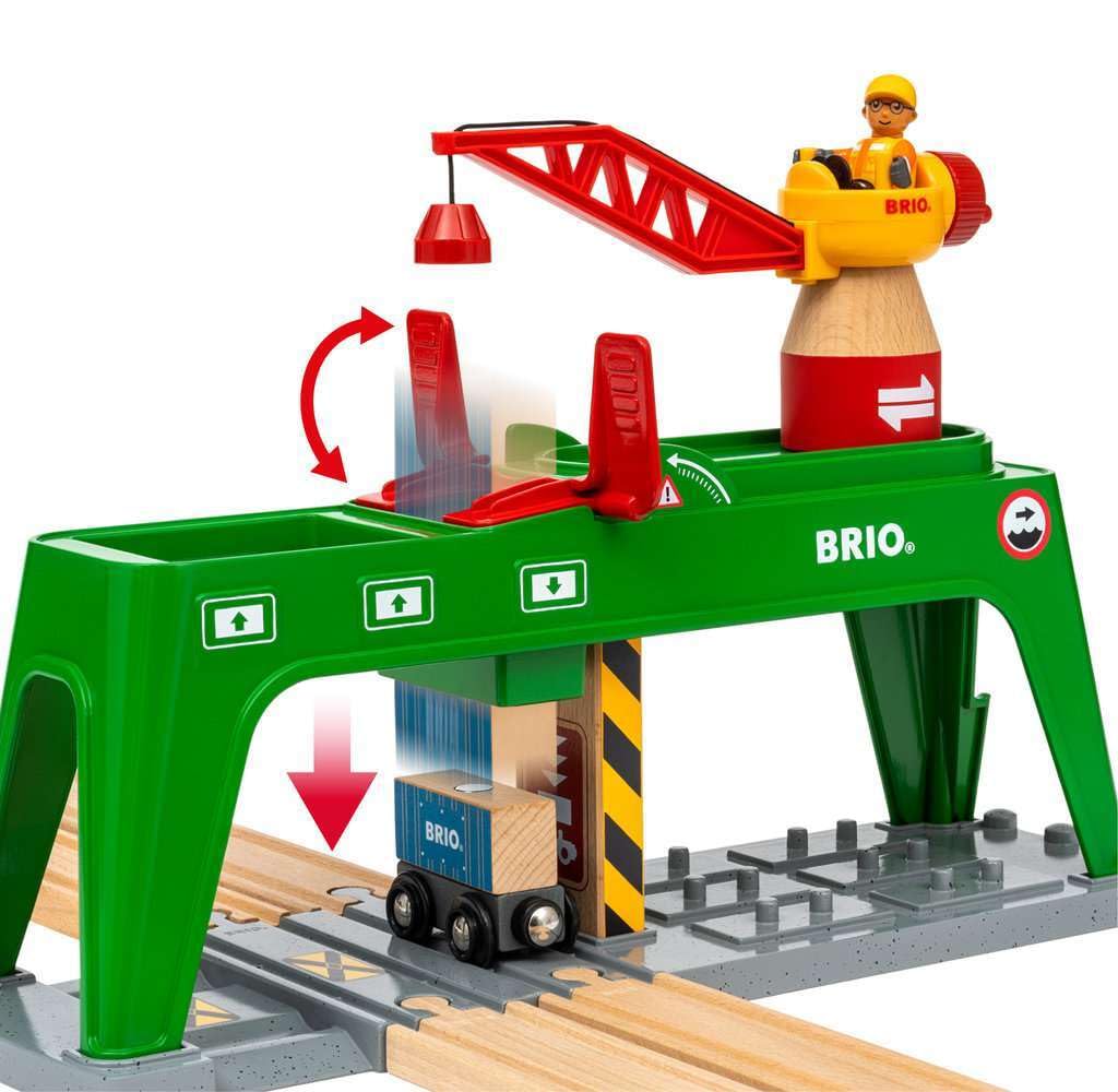 BRIO Containerkran für Kinder ab 3 Jahren und Holzspielzeug-Gleislandschaft Geschenk 33996, aufwärts. [Spielzeug, Zug, Set, Teile, (Geburtstag/Weihnachten)]
