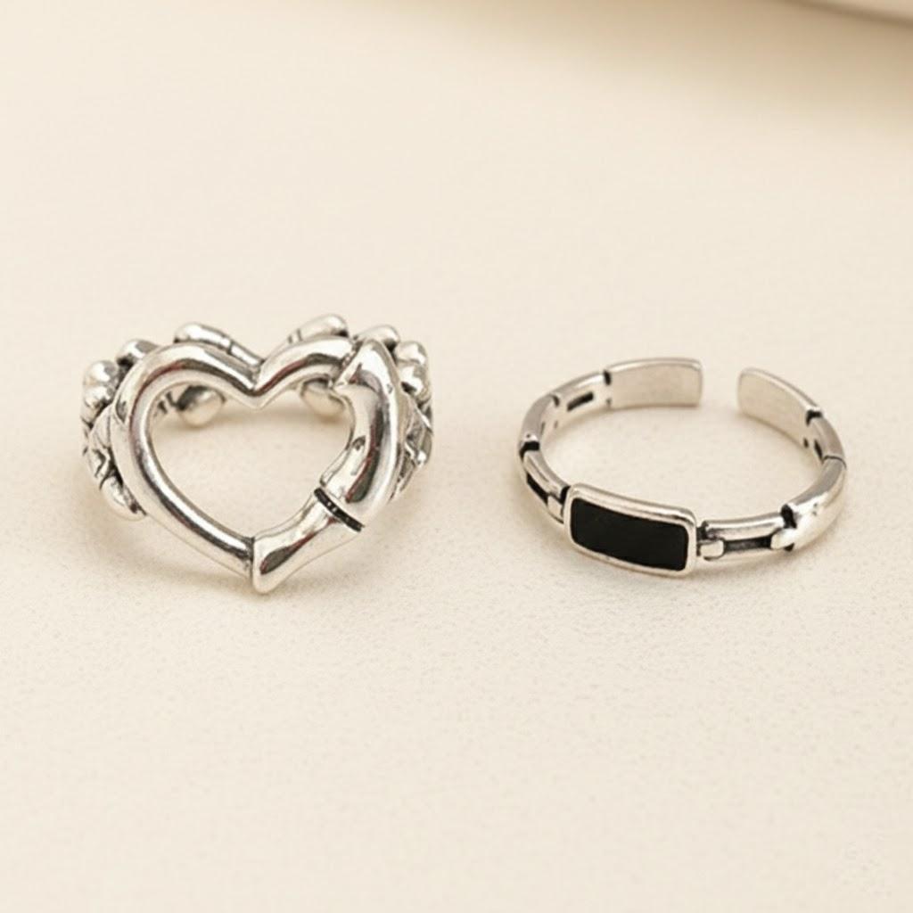 

Heart Shaped Ring for Women Love Design Hollow Chain Ring 2 Styles Fashion Jewelry Gift Romantic Accessories