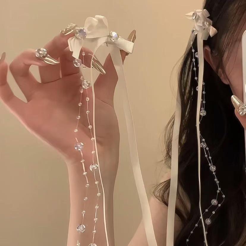 Fermaglio per Capelli con Nappa e Fiocco in Perline e Nastro Francese per Bambine – Doppia Pinza Intrecciata Stile Balletto
