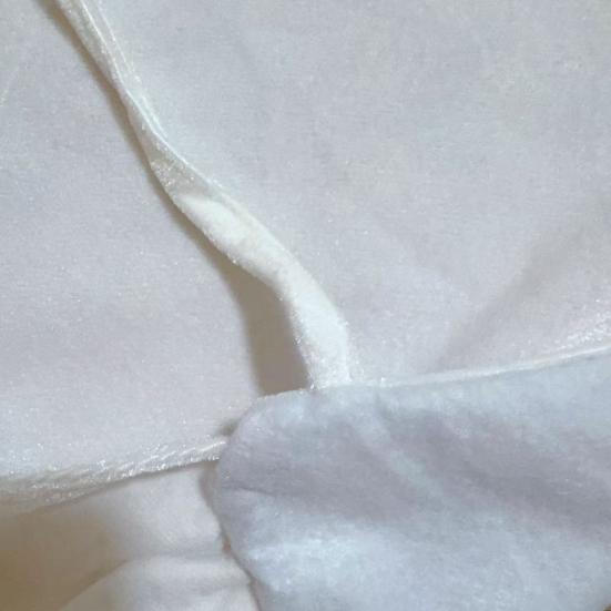 Velvet Christmas Tree Skirt 48 Inch Ruffled Holiday Tree Skirt Rustic Xmas Tree Decoration Soft Festive Tree Apron for Cozy Celebrations