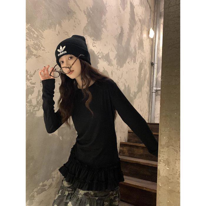 Women's Ballet Style Long Sleeve Lace Hem T-Shirt for Autumn/Winter - Chic Slim Fit Base Layer Top