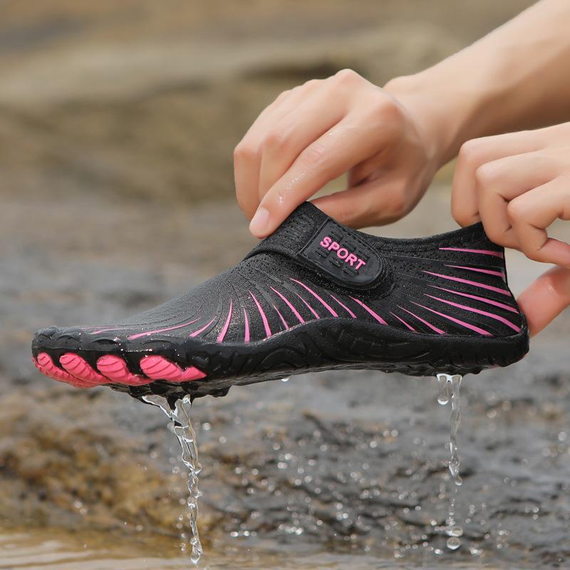 Outdoor beach shoes non-slip quick-drying children's anti-cut sea wading shoes men's and women's snorkeling creek parent-child shoes