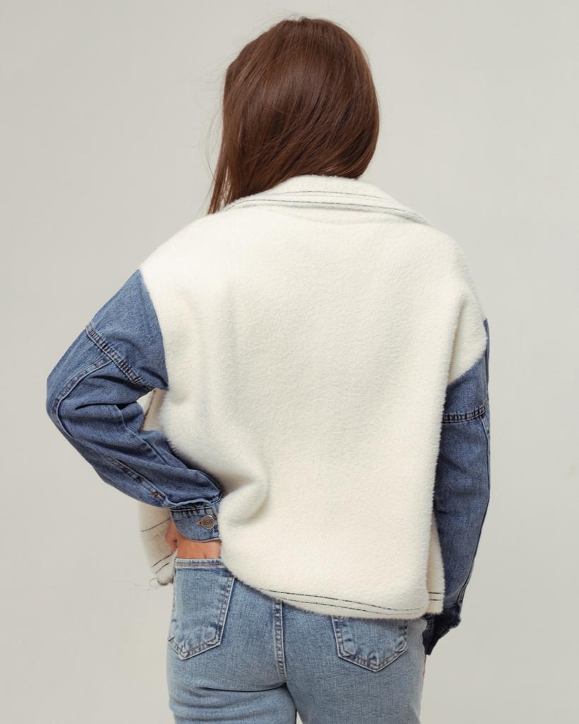 Butella 14943 Milky Button-down Sweater