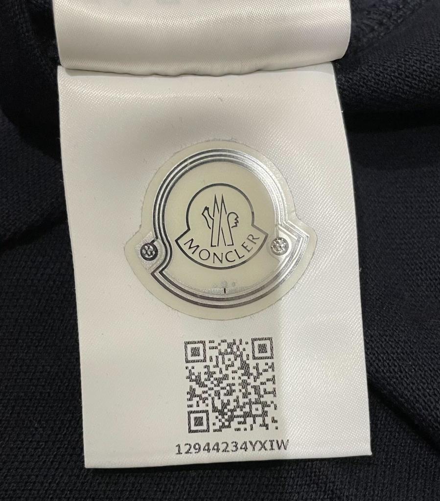 Gebrauchtes MONCLER E10918322000 84556Polohemd Herren