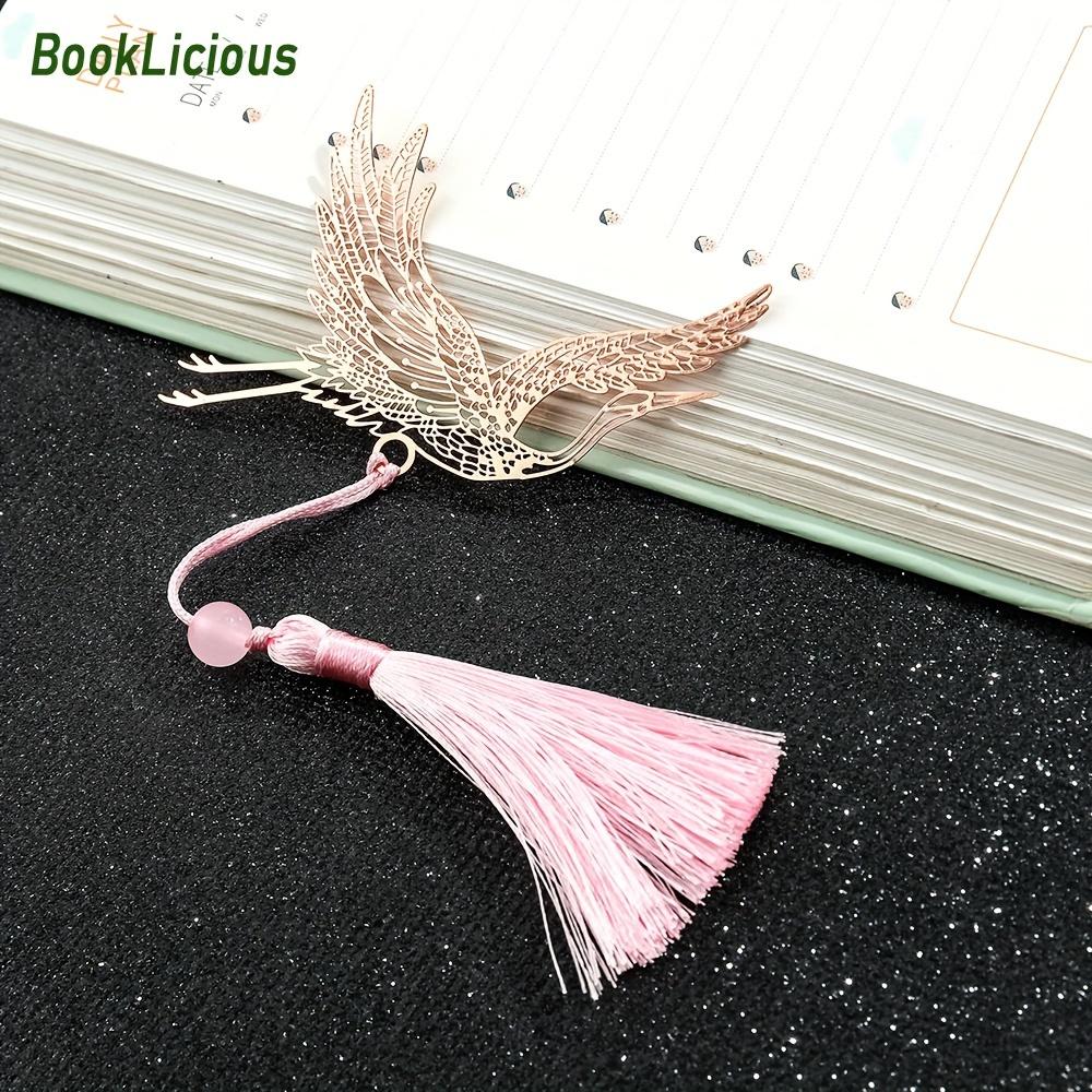 Classical Style Hollow Bookmark for Son and Daughter, Exquisite Animal Shape with Tassel Bookmark for Friends, Family, Coworker, Birthday Gift