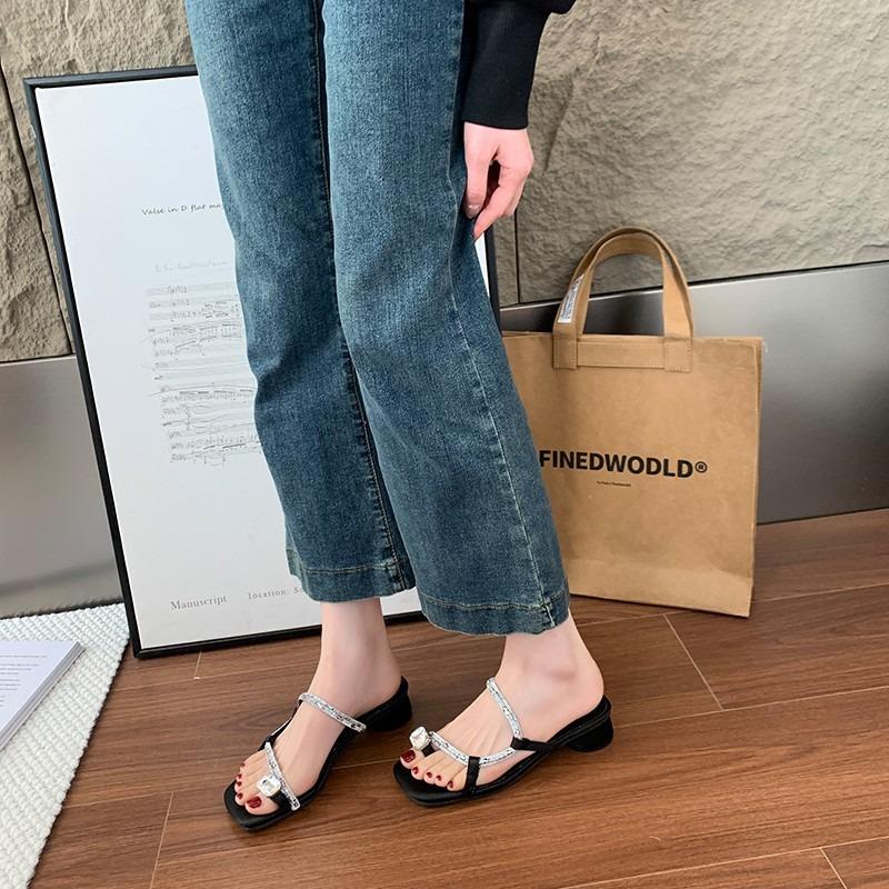 Rhinestones with Skirts, Slippers for Women's Summer Wear, New Summer Cool Slippers, Women's High-heeled Sandals