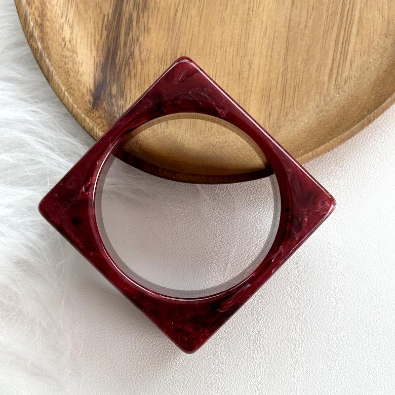Geometric Resin Bangles Irregular Retro Hand Ring Temperament Chunky Bracelets  Lady