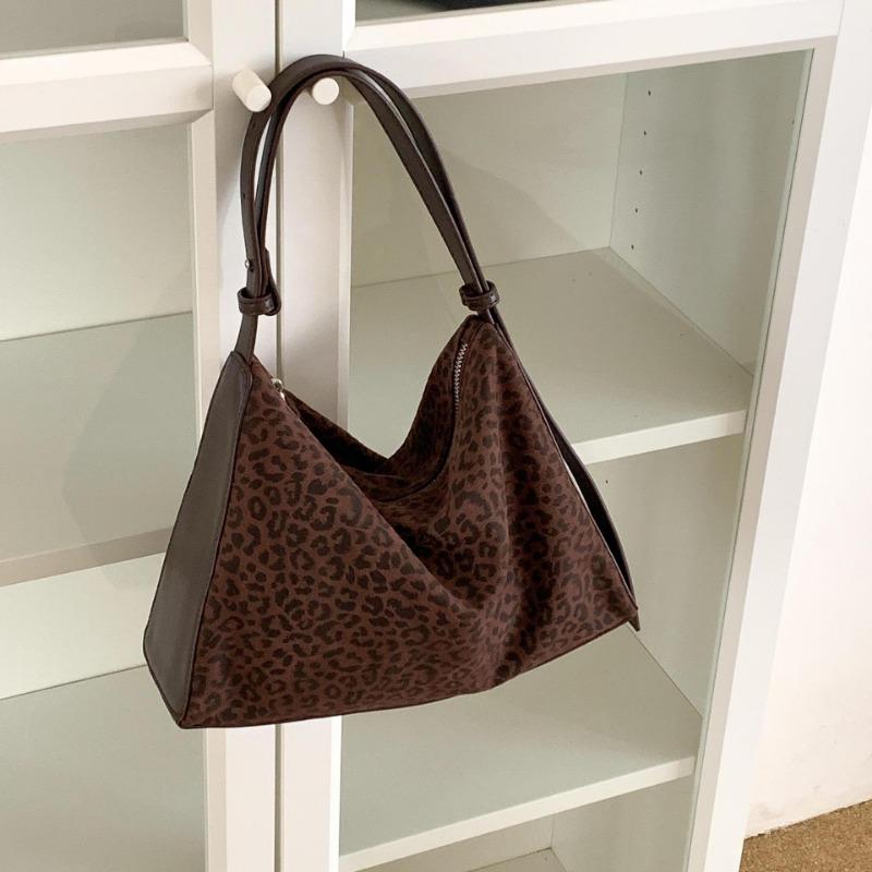 

Ретро сумка с леопардовым принтом, осенне-зимний дизайн из замши, сумка под мышкой, нишевая мода высокого класса, женская плечевая сумка кофейный