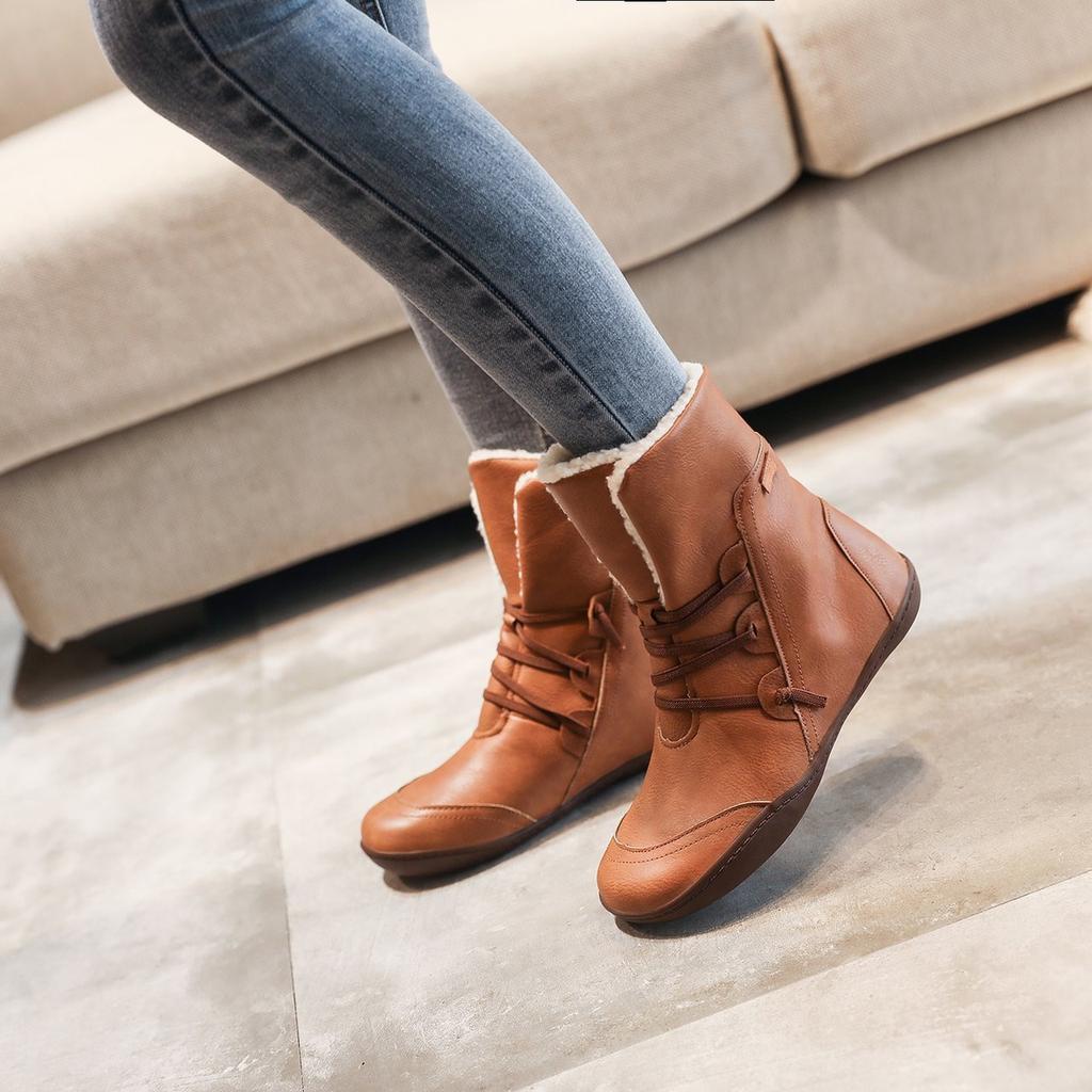 low cut insulated boots