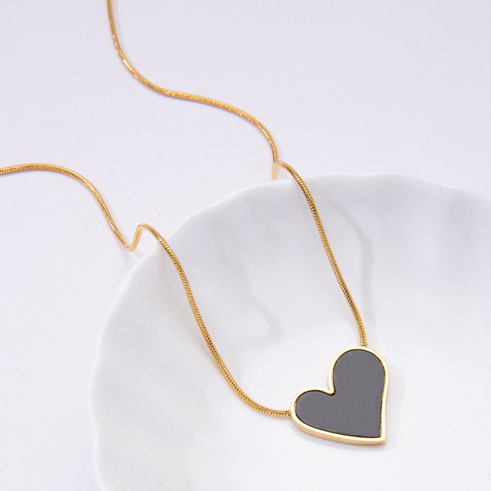 Minimalistisches Herz-Halsketten - Damen Europäische & Amerikanische Mode, Nicht verblassender Titanstahl Schmuck Zubehör