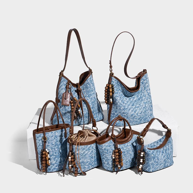 Niche Color-Block Woven Bag 2025 New Fashion Light Luxury Bucket Bag Single Shoulder Crossbody Bag Trendy Handbag