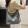 Vintage Solid Color PU Leather Women Fashion Shoulder Sling Bag High-Capacity Simple Wide Strap Commuting Bucket Crossbody Bag