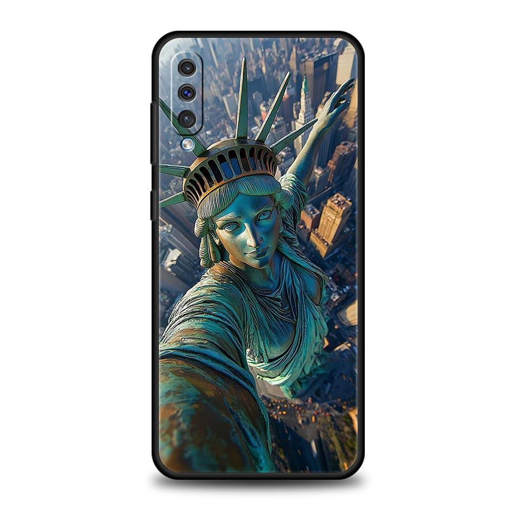 

NYC New York City seaside Case For Samsung A56 A36 A26 A54 A52 A24 A14 A50 A72 A70 A06 A12 A22 A34 A42 A32 A04s A16 5G Cover Samsung A32