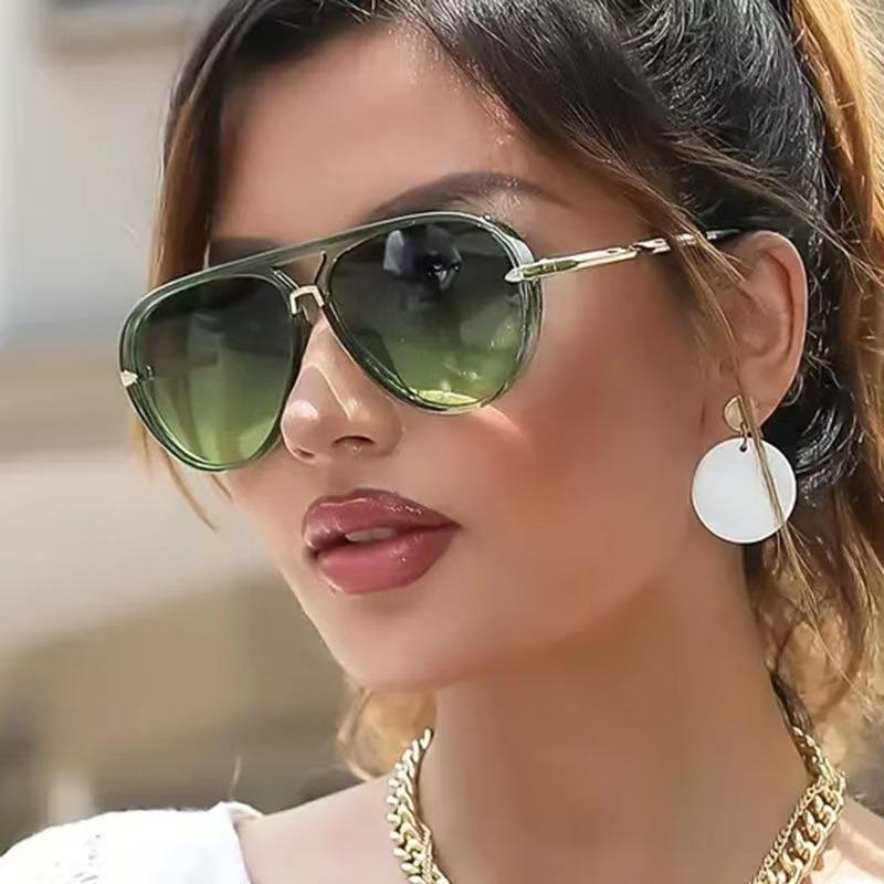 New Pilot Sunglasses Women'S Fashion Glasses Retro Large Frame Sun Glasses Men'S Toad Glasses Photography Eyewear